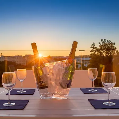 Correeira Luxury Residence T2 H - Albufeira, Pools, Wifi, Bbq, Beach Albufeira